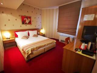 Отель Hotel Alegro Велико-Тырново Economy Double Room-10% discount in the restaurant-2